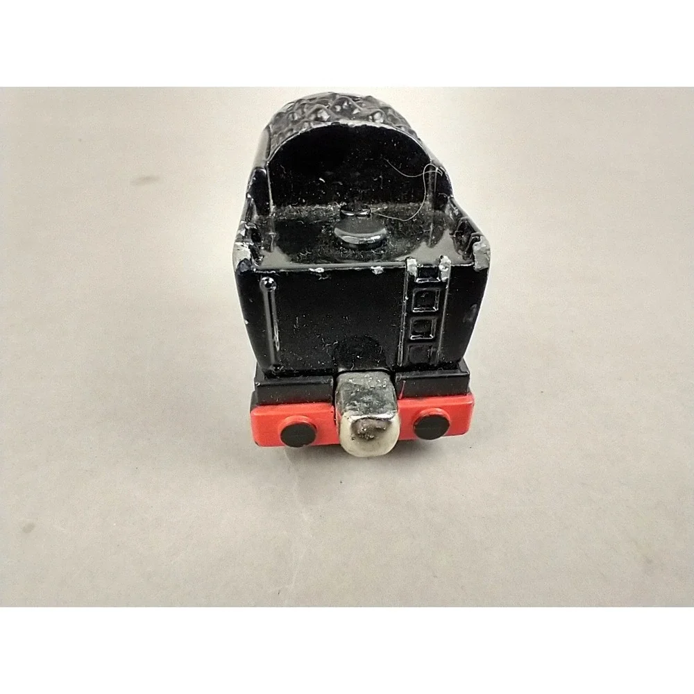Thomas & Friends Take Along Neville's Tender Black Diecast Magnetic Train‎ Car